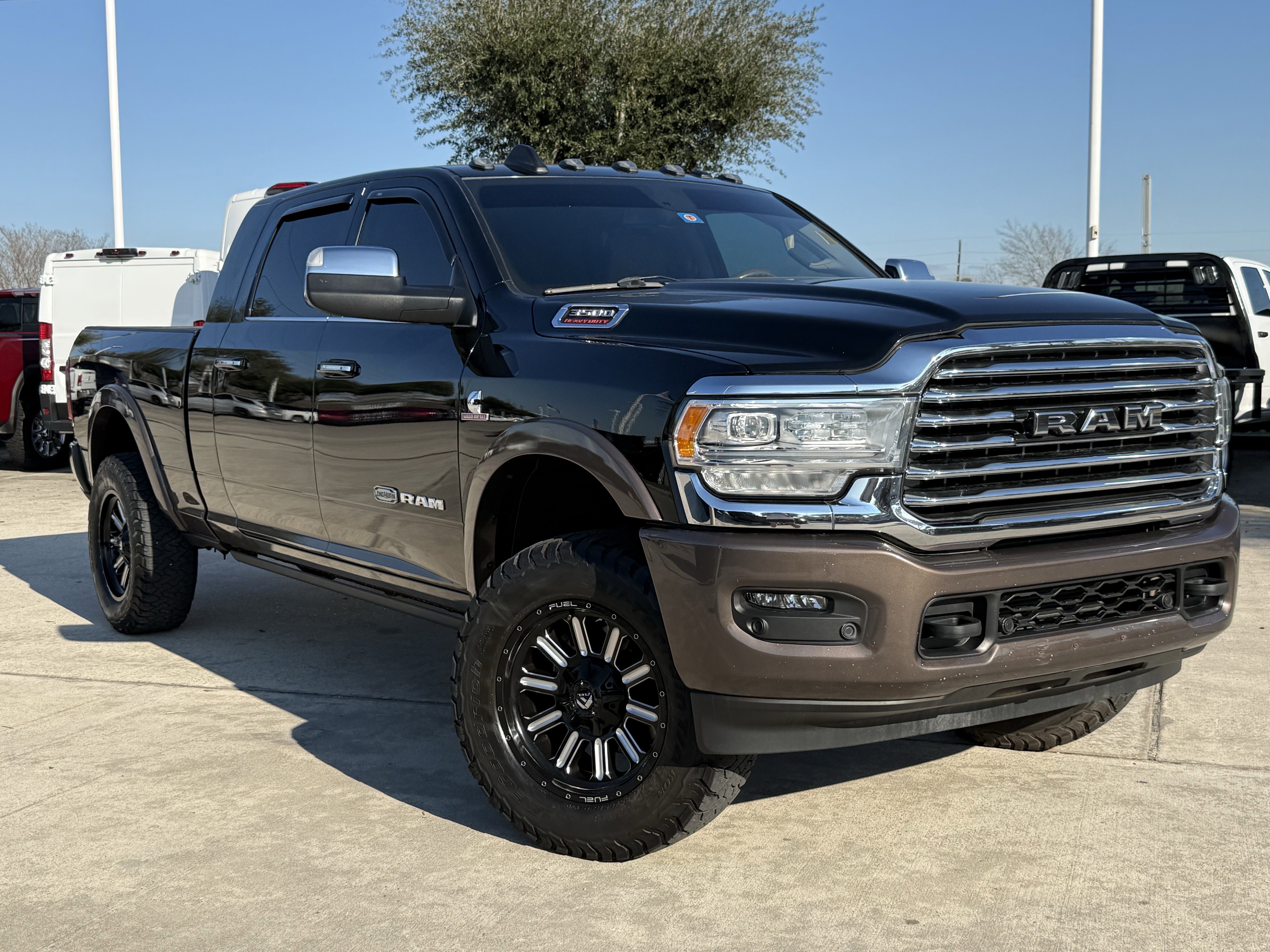 Used 2022 RAM 3500 Limited image 2