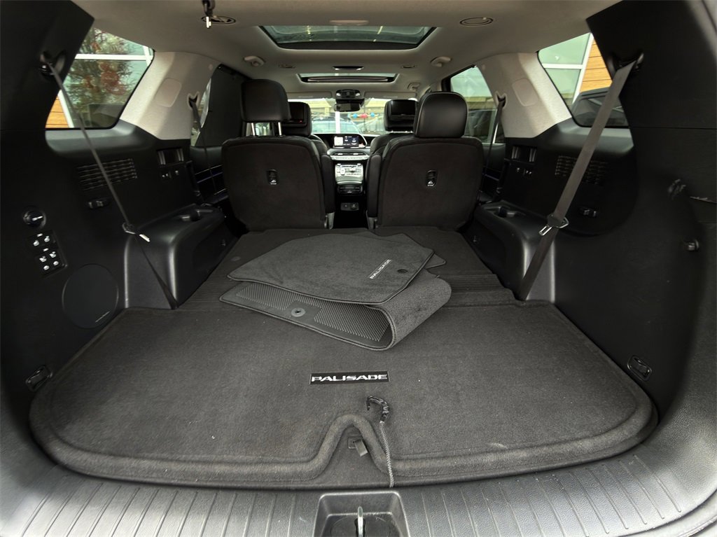 Used 2021 Hyundai Palisade Limited w/ Cargo Package image 31