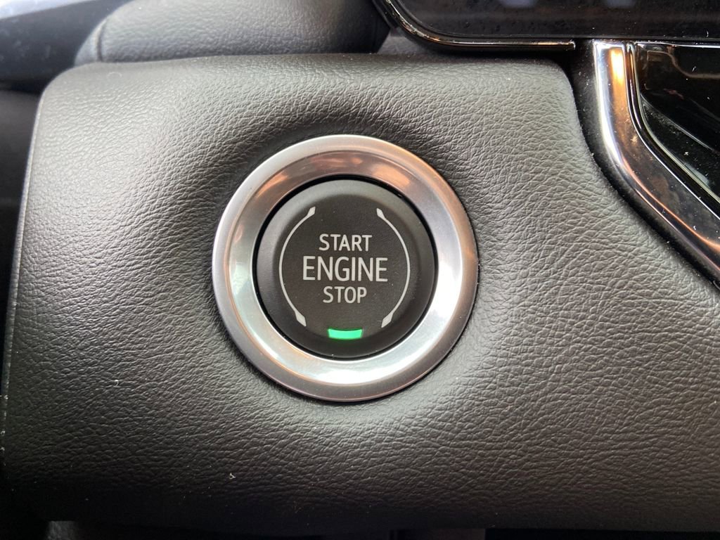 Used 2023 GMC Canyon Elevation image 28