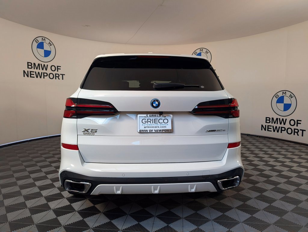New 2026 BMW X5 xDrive50e w/ M Sport Package image 7