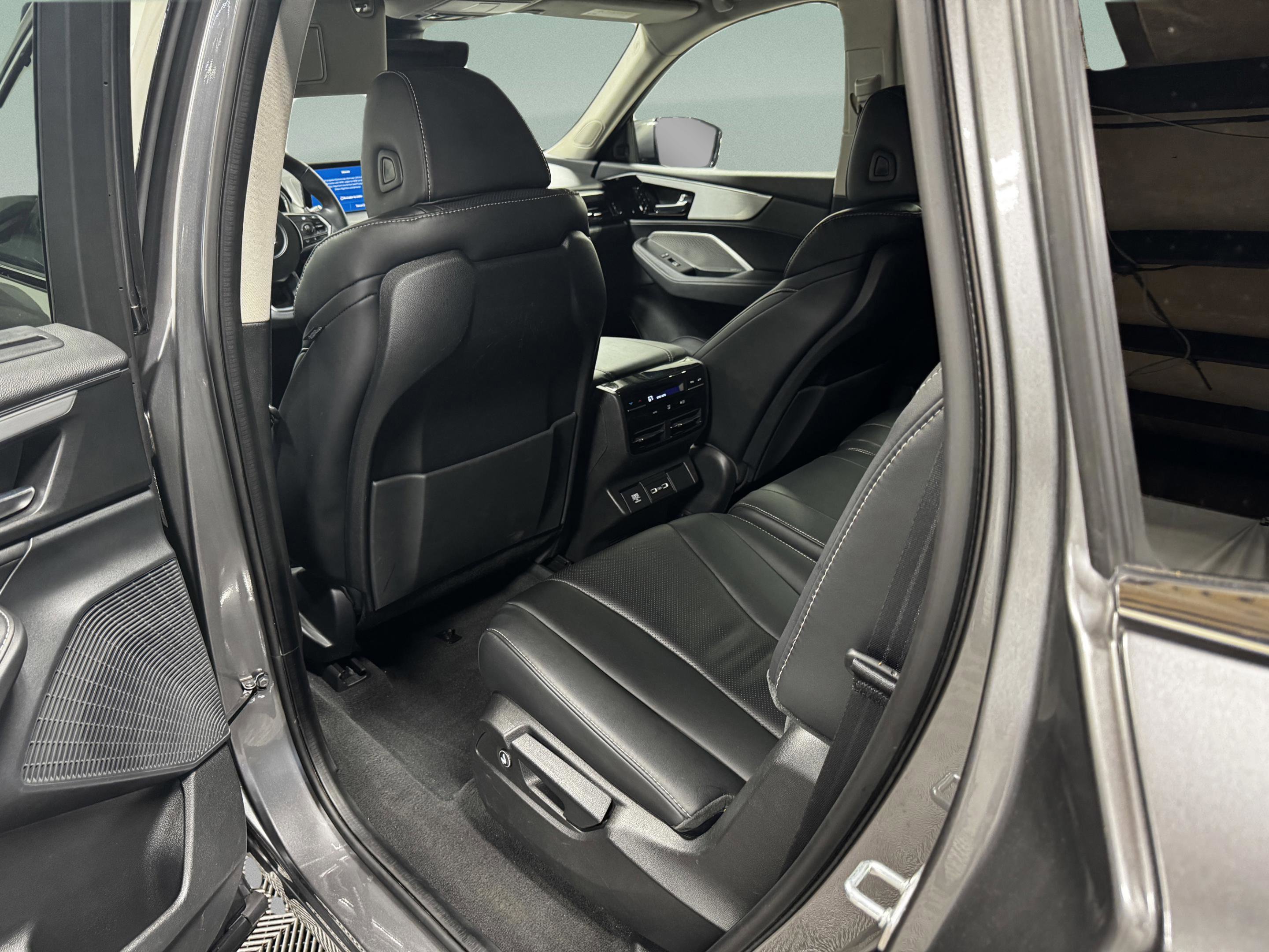 Used 2024 Acura MDX FWD w/ Technology Package image 24