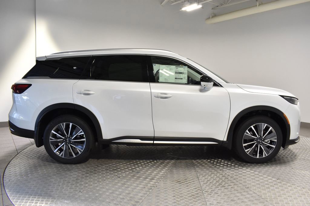New 2026 INFINITI QX60 Luxe w/ Cargo Package image 6