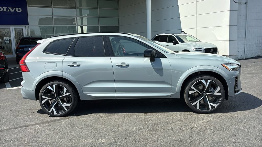 New 2026 Volvo XC60 T8 Ultra w/ Climate Package AWD/4WD image 27