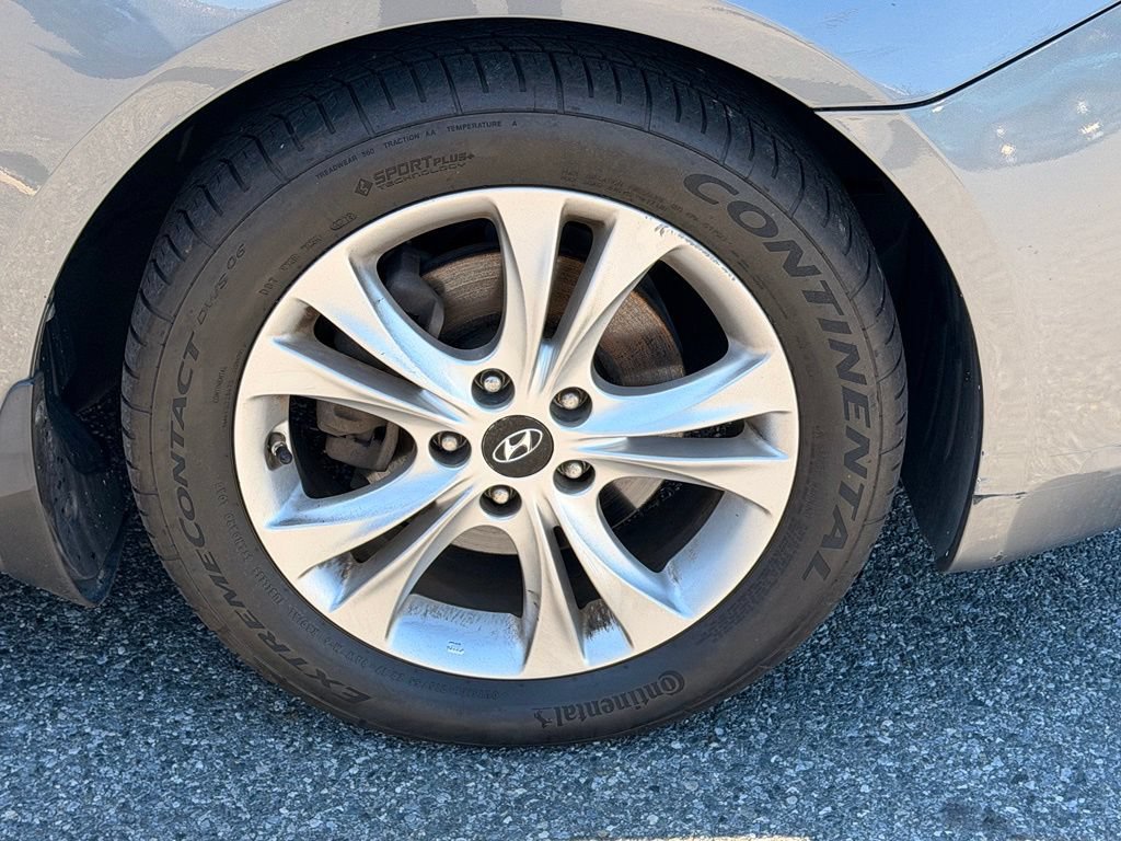 Used 2013 Hyundai Sonata Limited w/ Premium Pkg FWD image 20