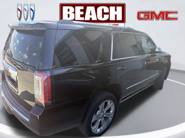 Used 2018 GMC Yukon Denali w/ Denali Ultimate Package AWD/4WD image 3