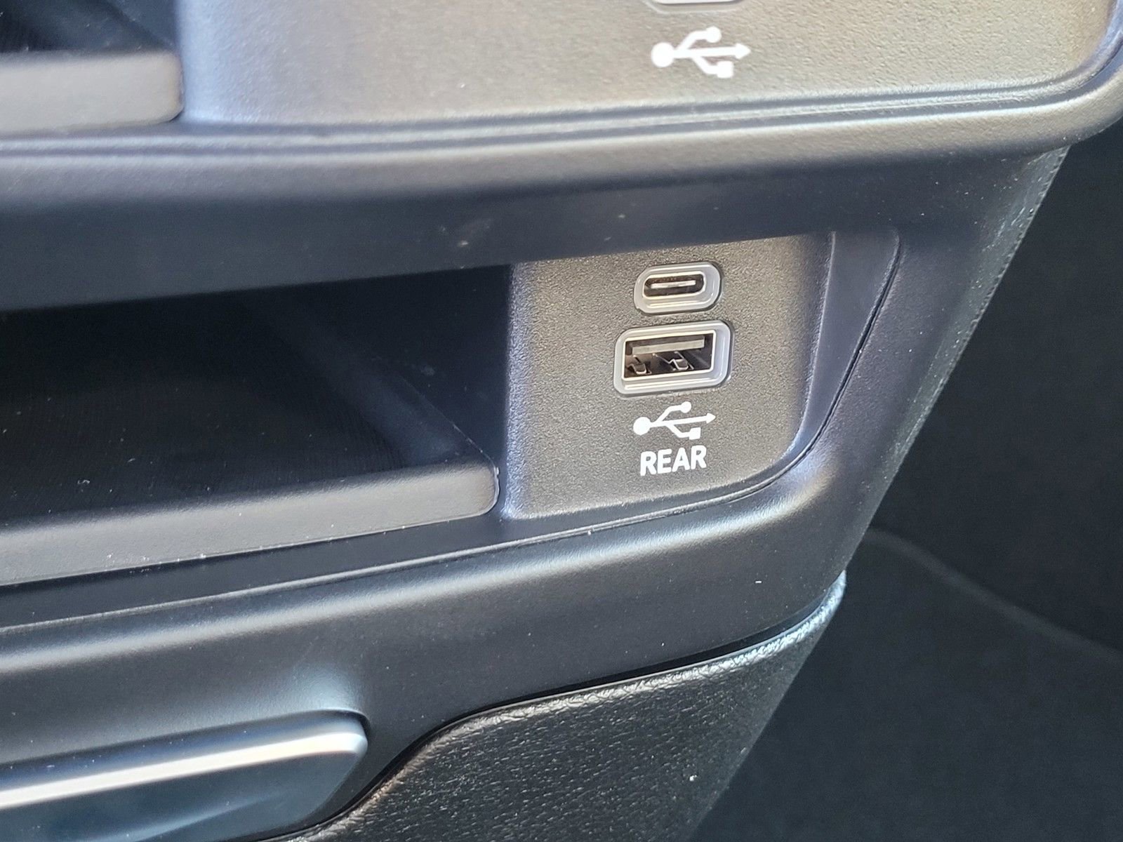 New 2026 Chrysler Pacifica Select FWD image 20