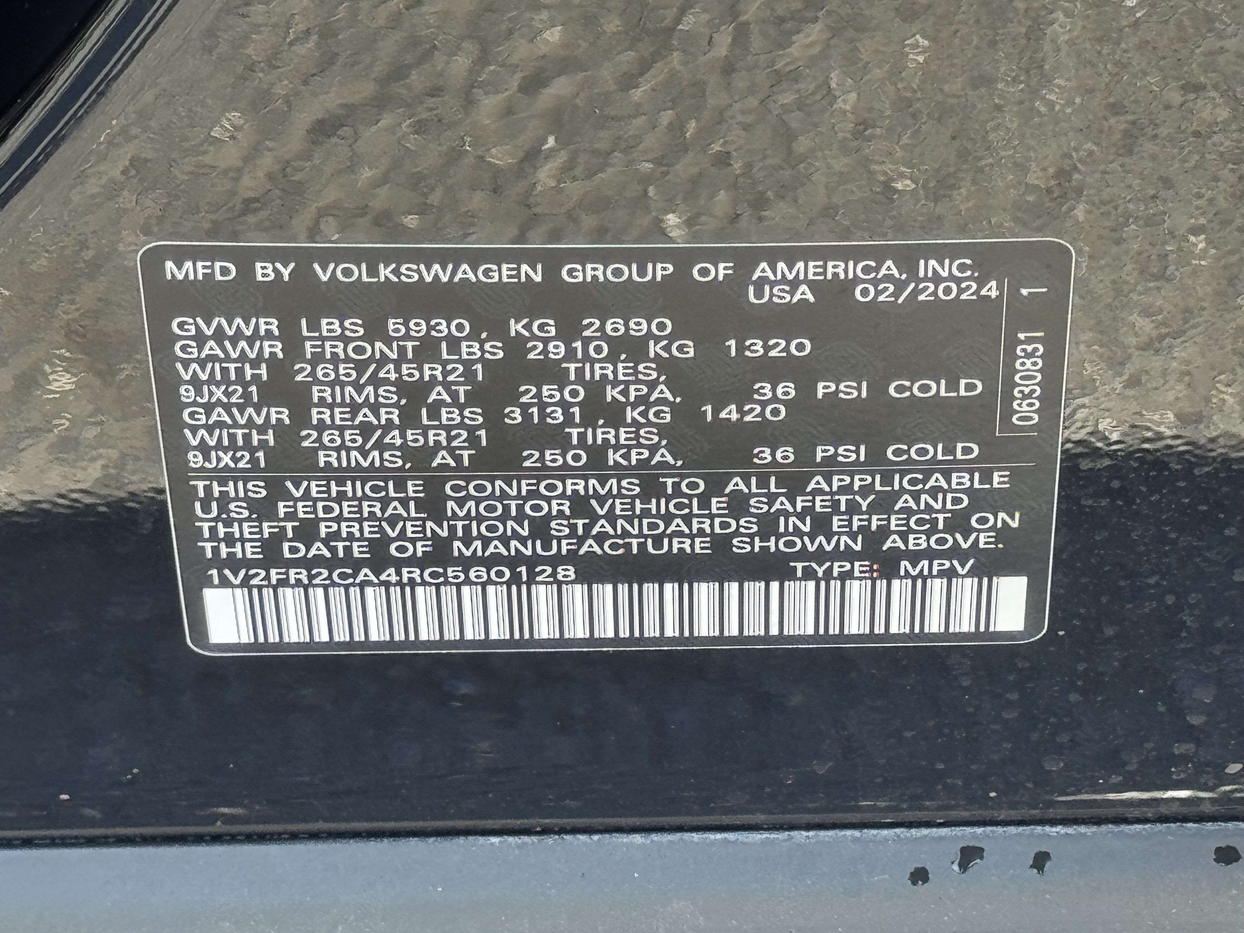 Certified 2024 Volkswagen Atlas SEL Premium R-Line AWD/4WD image 40