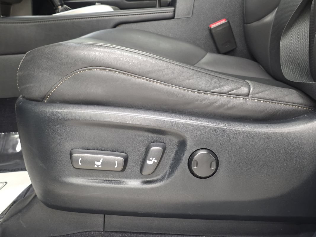 Used 2015 Lexus GX 460 AWD/4WD image 31
