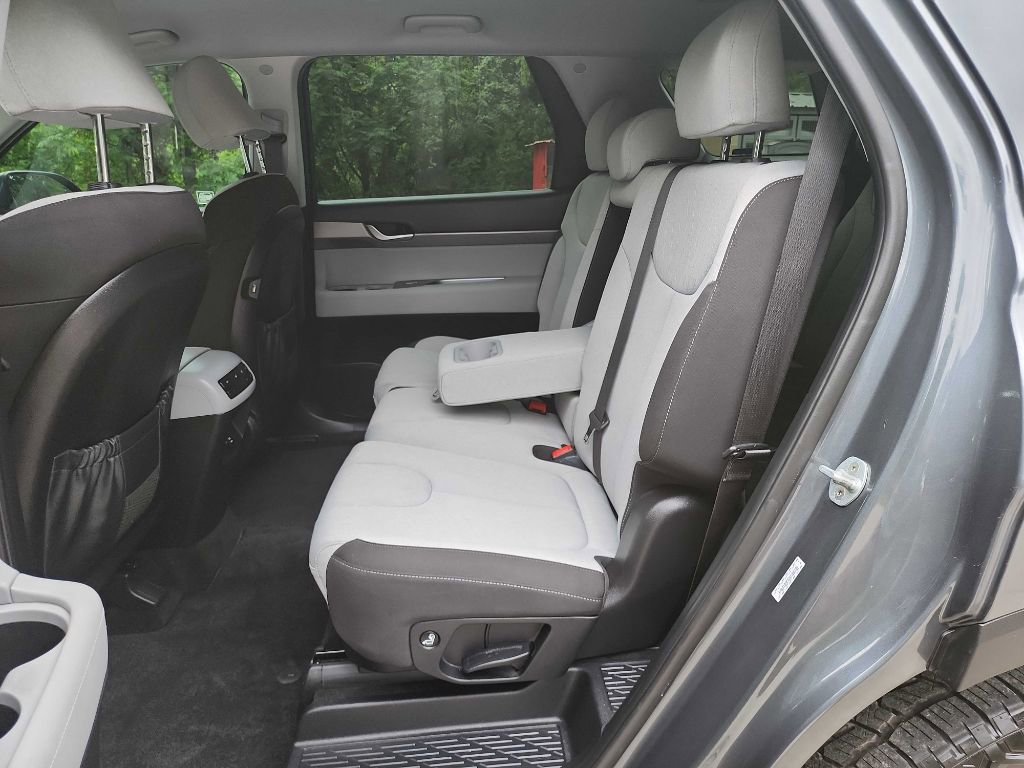 Used 2021 Hyundai Palisade SE AWD/4WD image 27