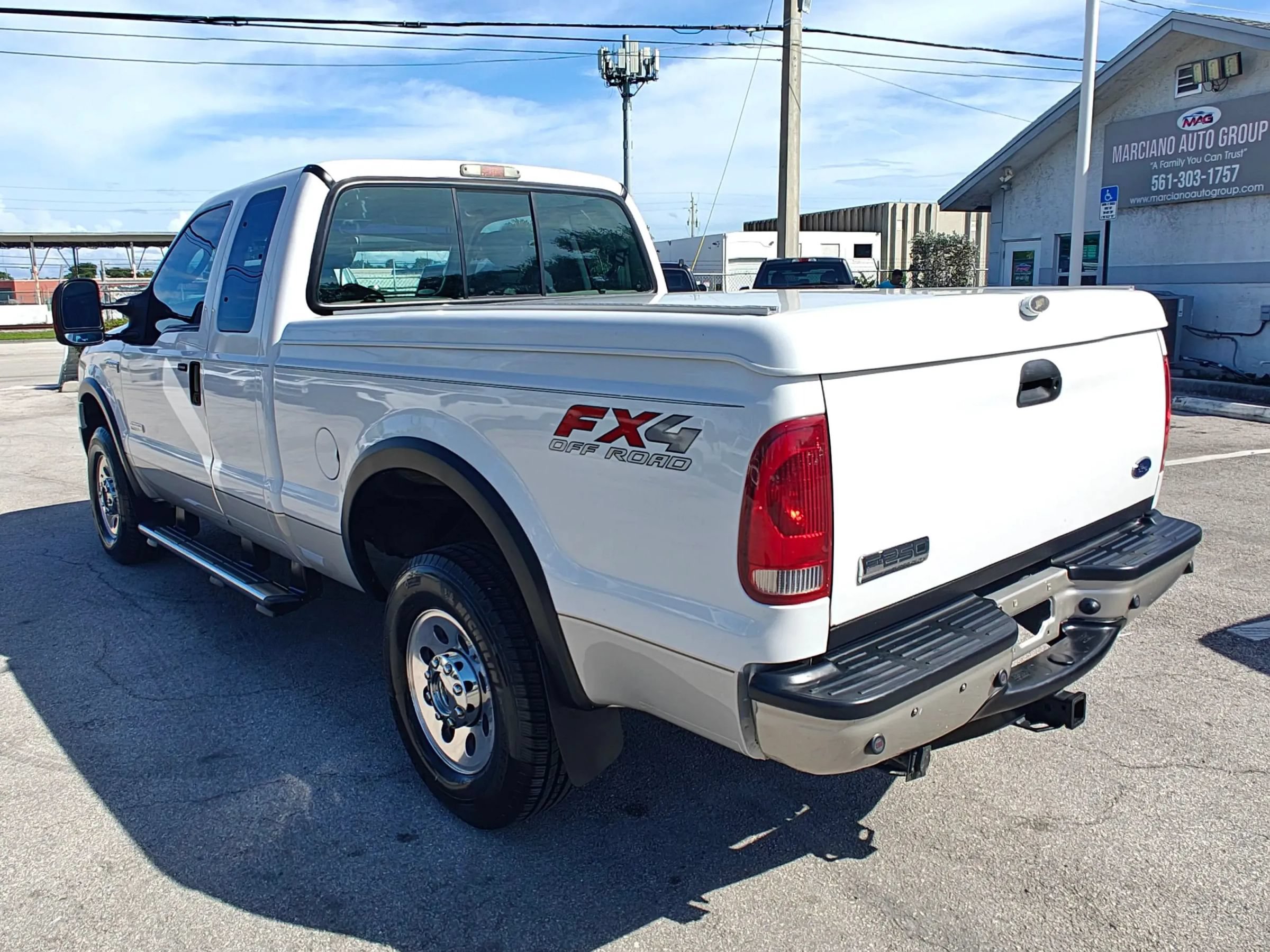 Used 2007 Ford F250 XLT AWD/4WD image 5