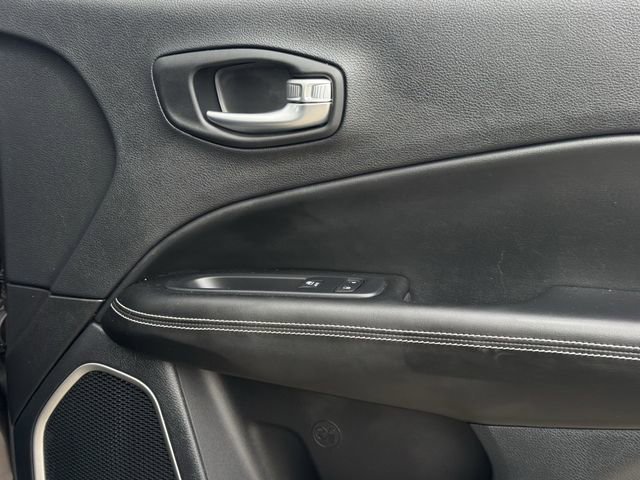 Used 2021 Jeep Compass 80th Special Edition w/ Sun and Sound Group image 28