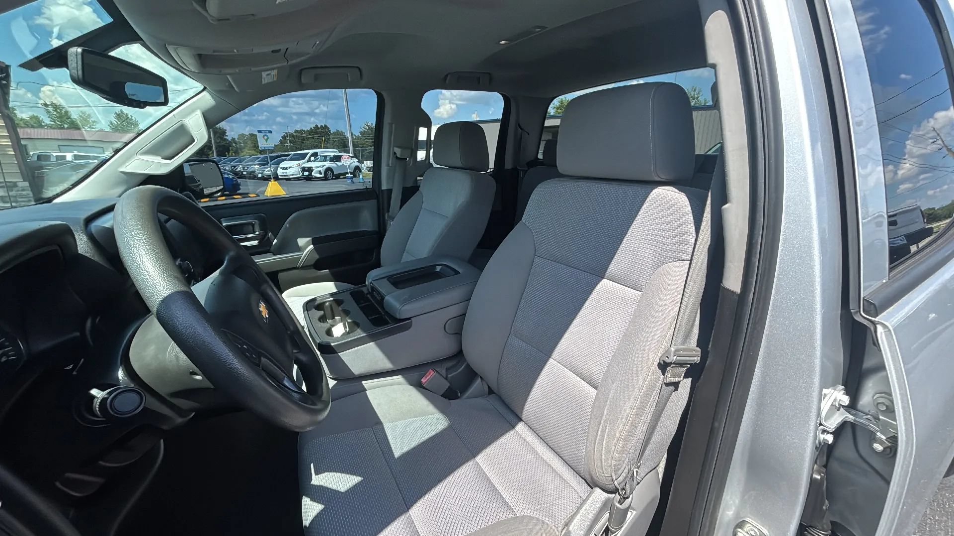 Used 2015 Chevrolet Silverado 1500 LS w/ Trailering Package RWD image 10