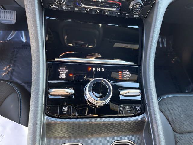 New 2024 Jeep Grand Cherokee Trailhawk w/ Advanced Protech Group II image 41