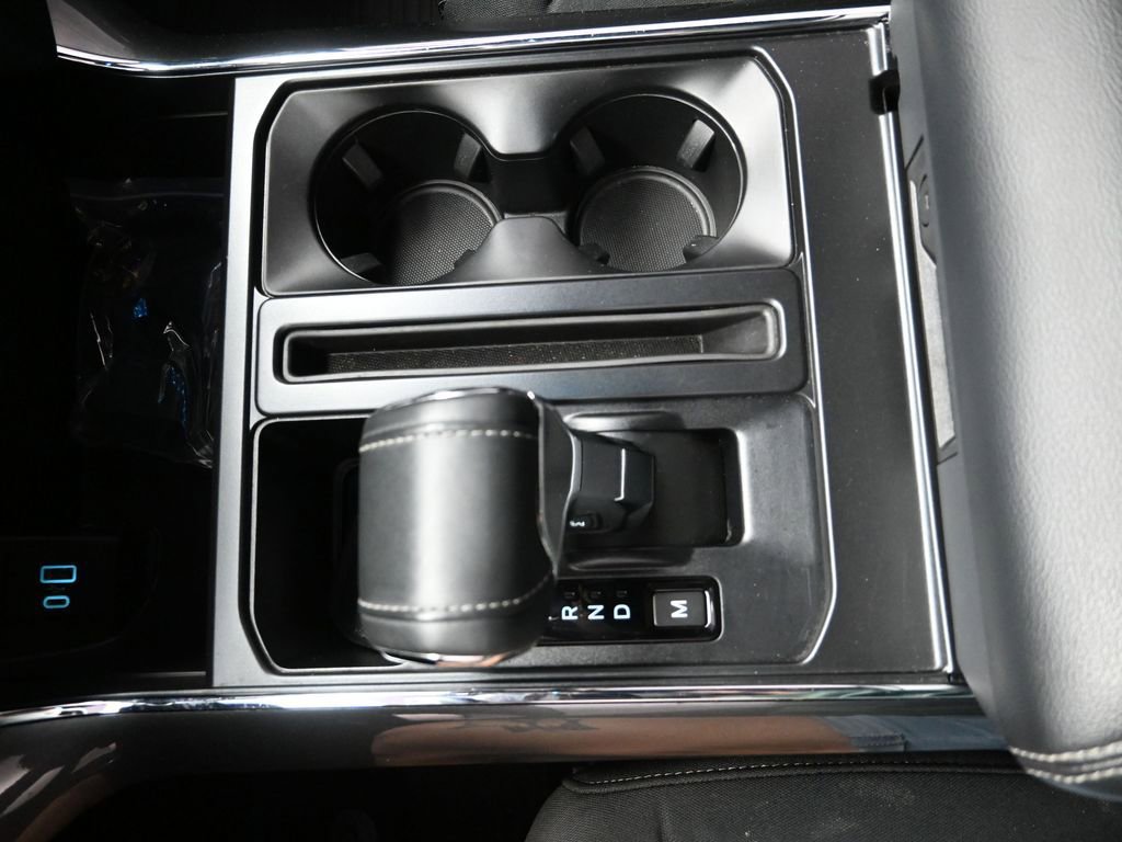 Used 2022 Ford F150 XLT w/ Equipment Group 302A High image 19