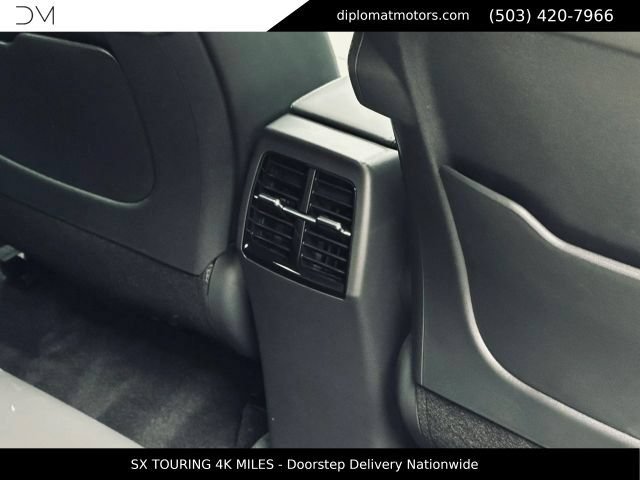 Used 2023 Kia Niro SX Touring FWD image 22