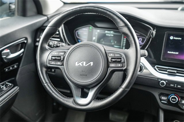 Certified 2022 Kia Niro EX Premium image 16