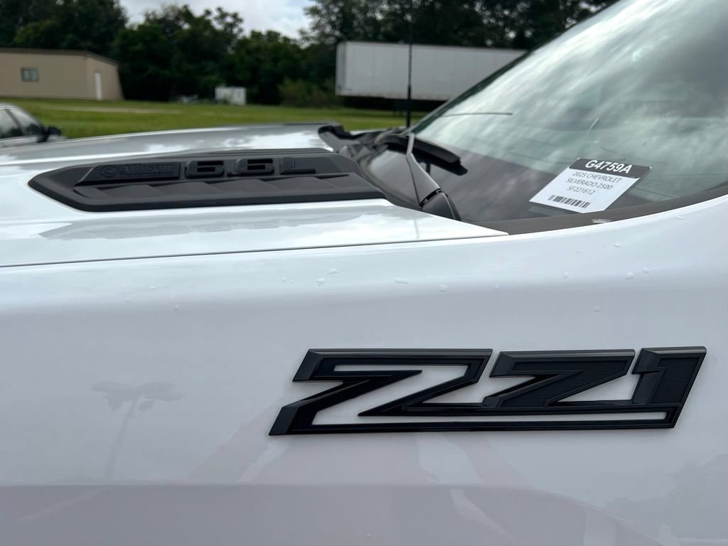 Used 2025 Chevrolet Silverado 2500 Custom w/ Custom Convenience Package AWD/4WD image 6
