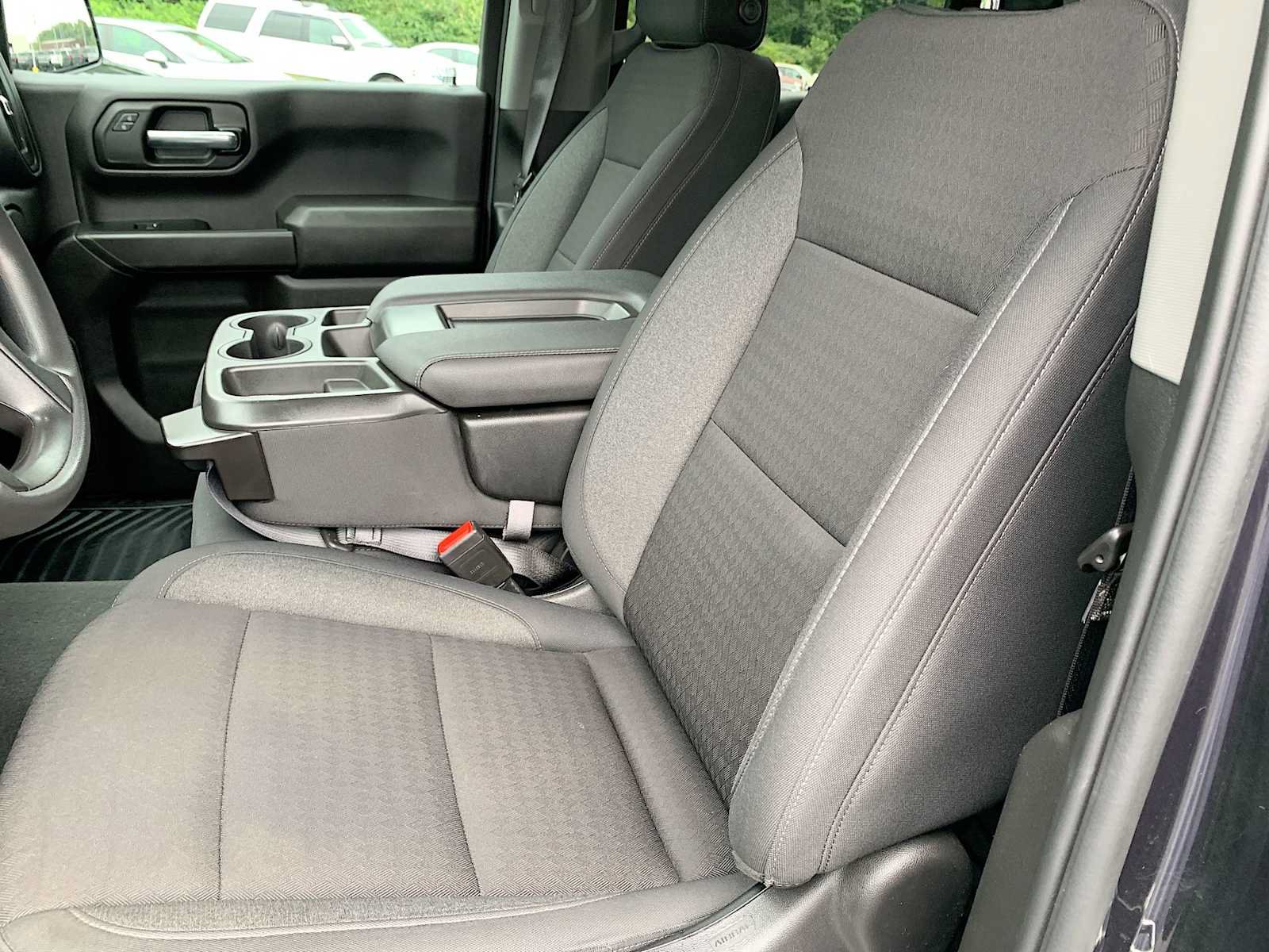 Certified 2023 Chevrolet Silverado 1500 Custom Trail Boss w/ LPO, Dark Essentials Package AWD/4WD image 18
