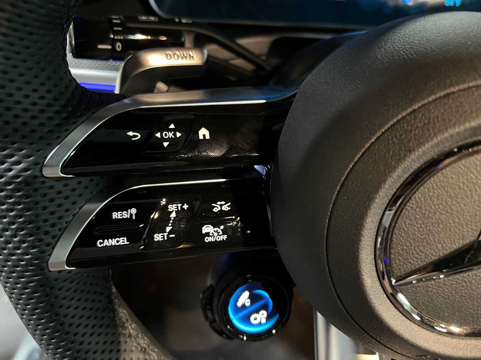 New 2026 Mercedes-Benz CLE 53 AMG 4MATIC Coupe image 28