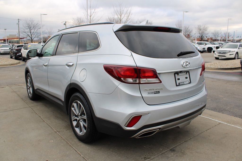 Used 2017 Hyundai Santa Fe SE image 5