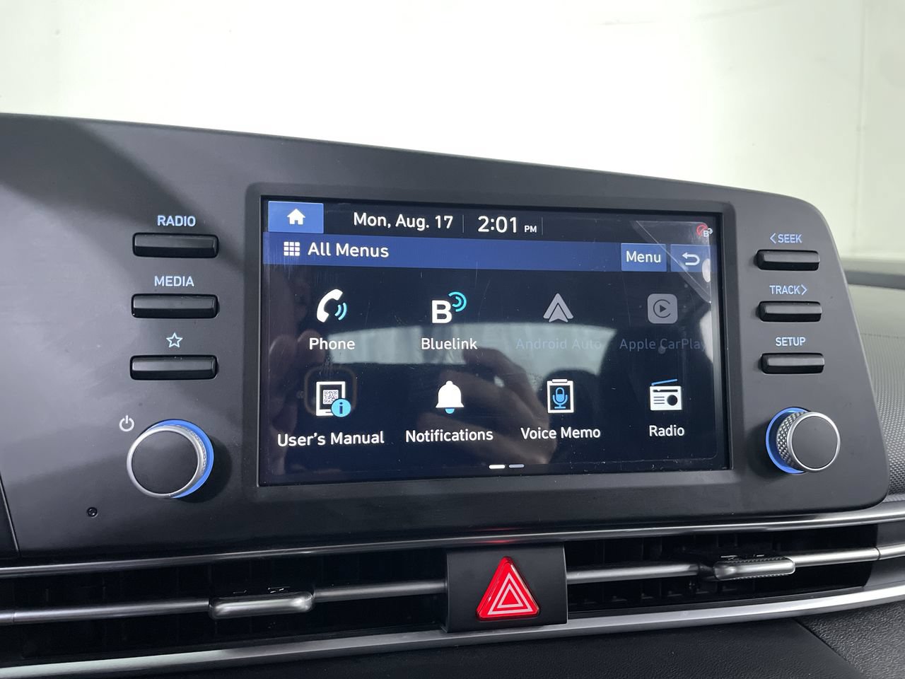 Used 2021 Hyundai Elantra SEL FWD image 14