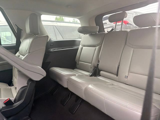 Used 2025 Ford Expedition Active AWD/4WD image 40