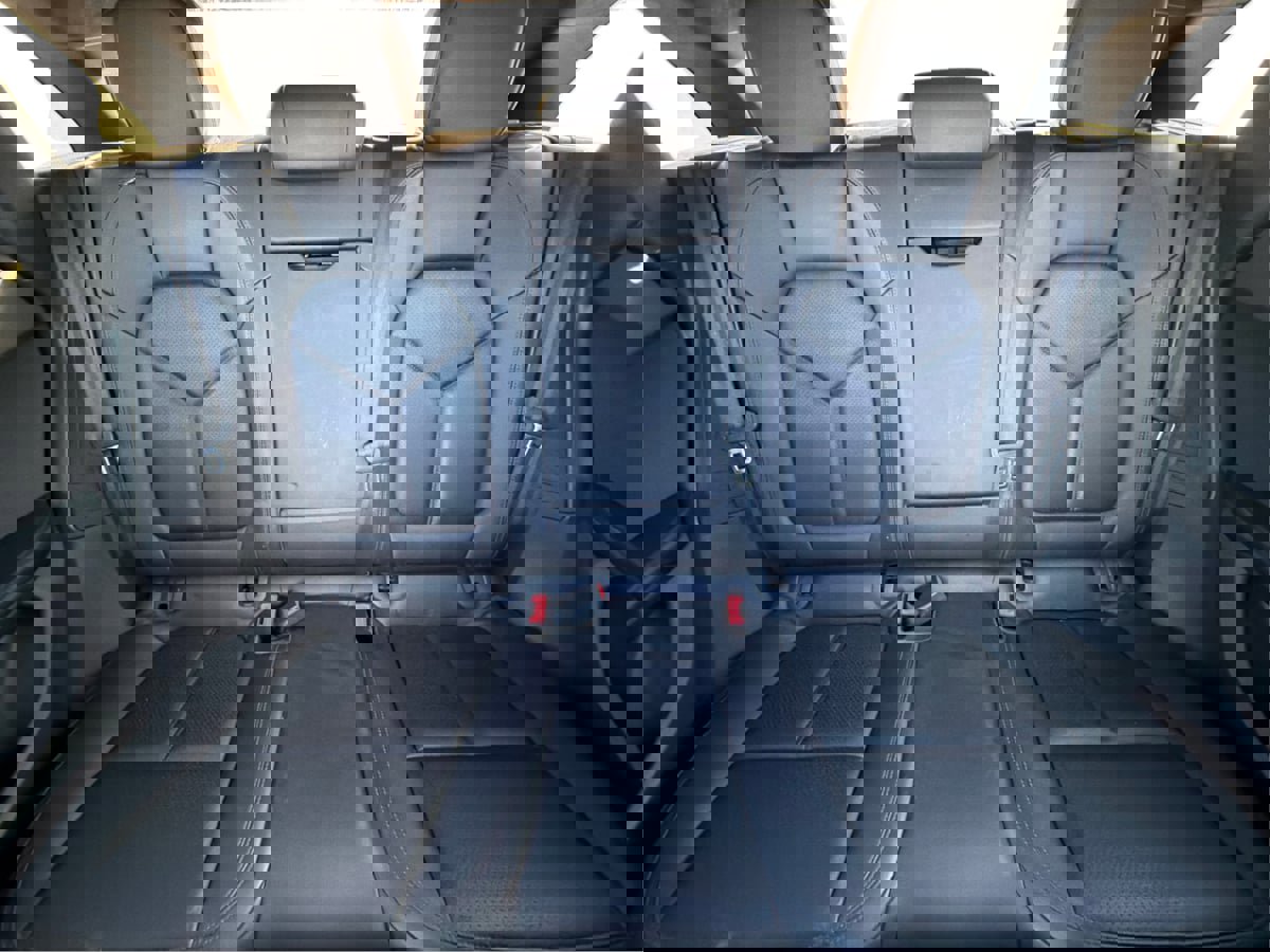 Used 2017 Porsche Macan Turbo image 21