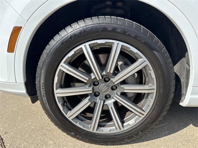 Used 2018 Audi Q7 3.0T Prestige w/ Prestige Package image 9