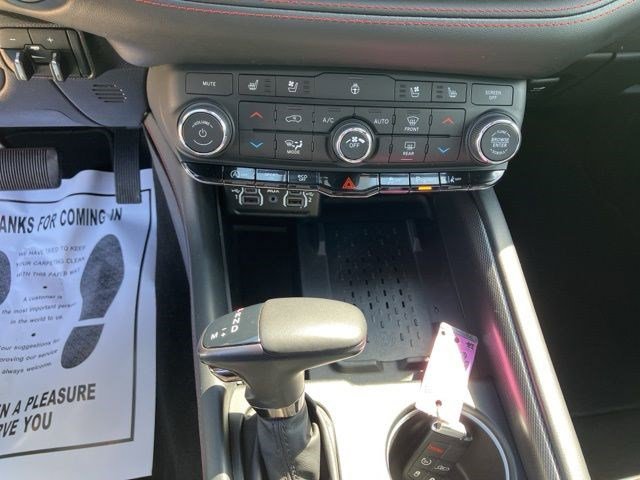 Certified 2025 Dodge Durango GT image 18