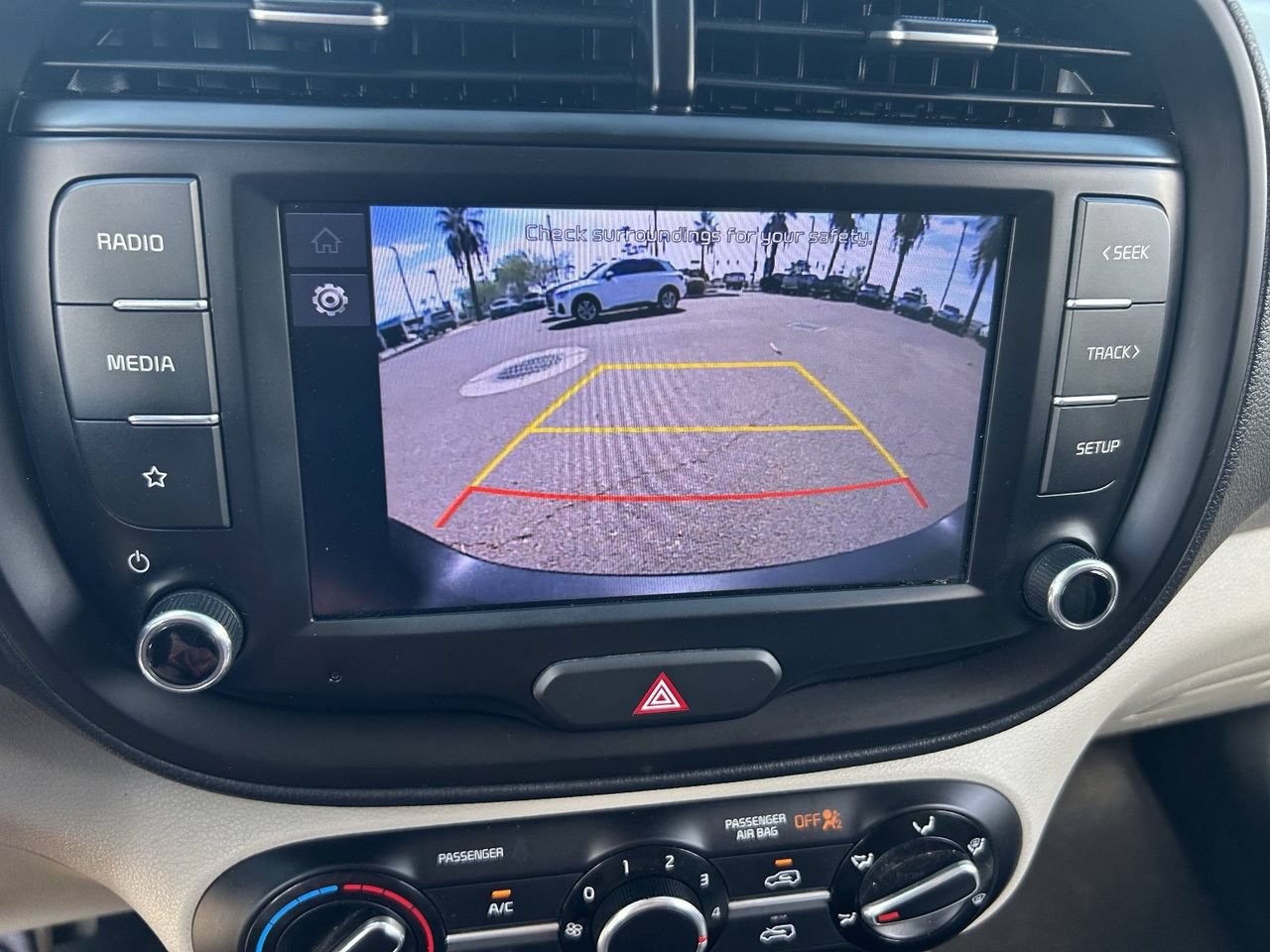Used 2022 Kia Soul LX FWD image 31