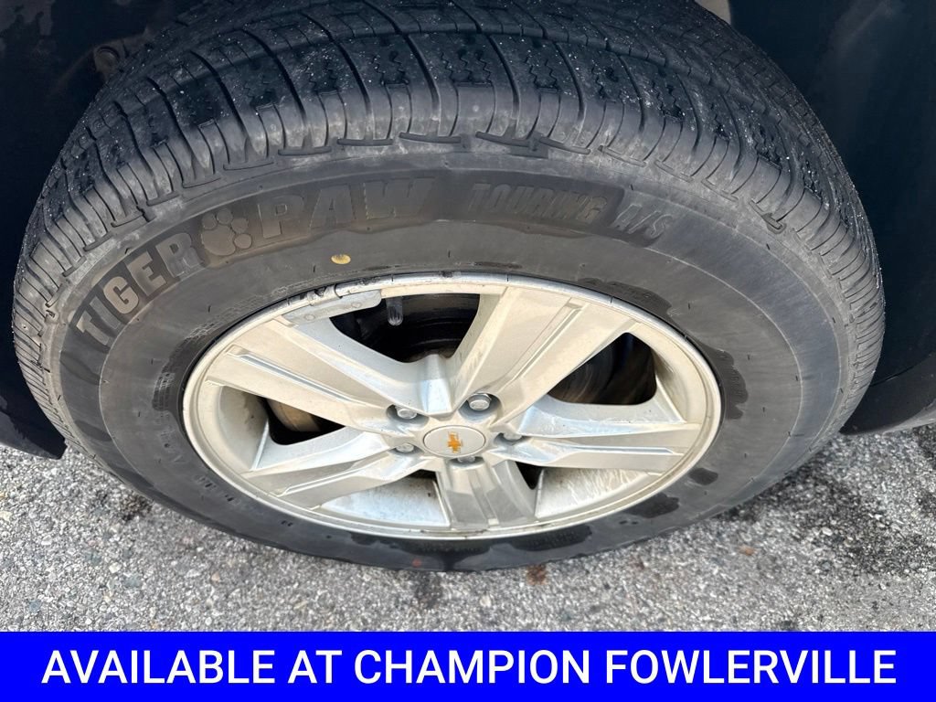 Used 2020 Chevrolet Trax LT w/ LT Convenience Package AWD/4WD image 12