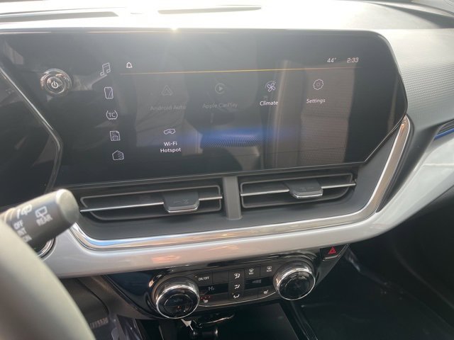 Used 2024 Chevrolet Trax LT w/ Driver Confidence Package image 25