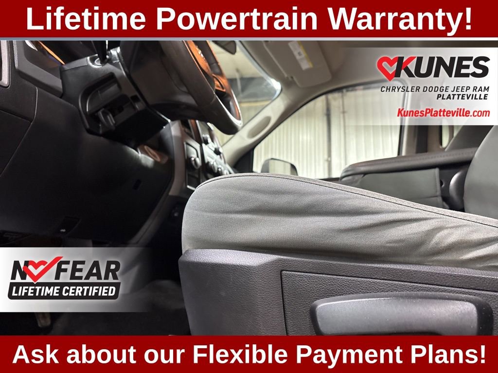 Used 2018 RAM 3500 Tradesman w/ Chrome Appearance Group image 23