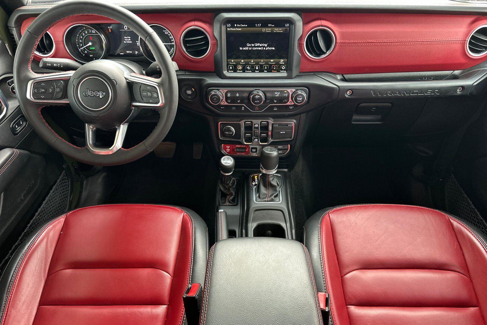 Used 2023 Jeep Wrangler Unlimited Rubicon 4xe image 14