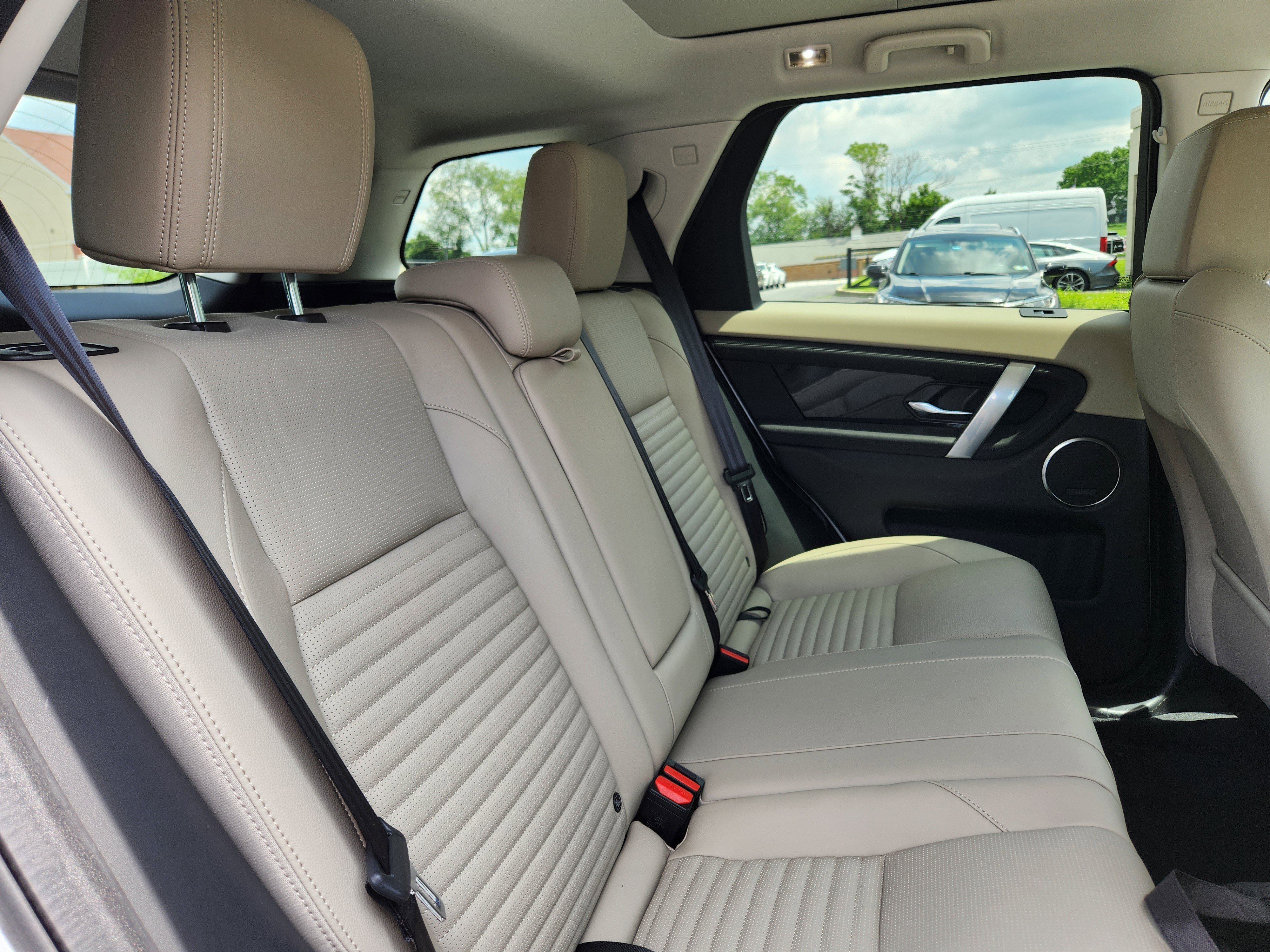 Certified 2025 Land Rover Discovery Sport S image 13