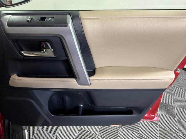 Used 2020 Toyota 4Runner SR5 Premium w/ Moonroof Package image 50