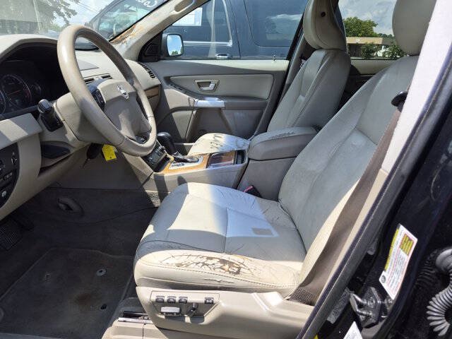 Used 2005 Volvo XC90 2.5T AWD/4WD image 13