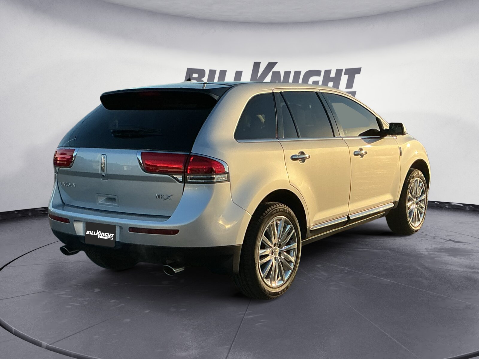 Used 2013 Lincoln MKX FWD image 6