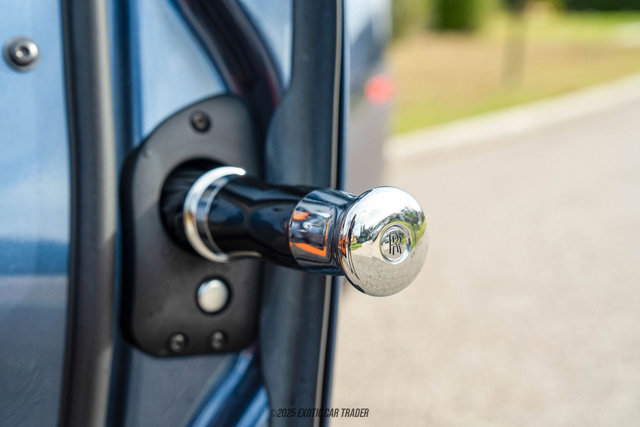 Used 2023 Rolls-Royce Cullinan Black Badge w/ Leather Finishing Pack image 27