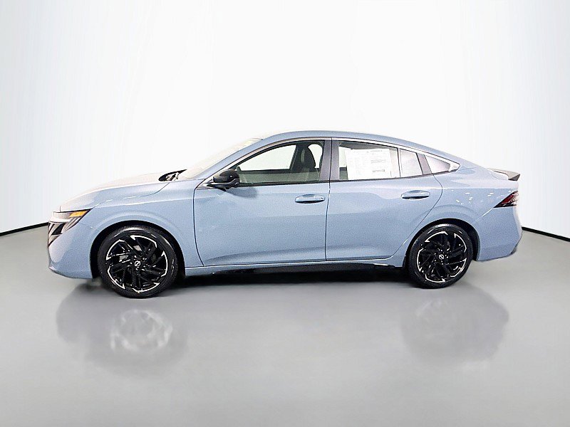 New 2026 Nissan Sentra SR w/ SR Premium Package FWD image 4
