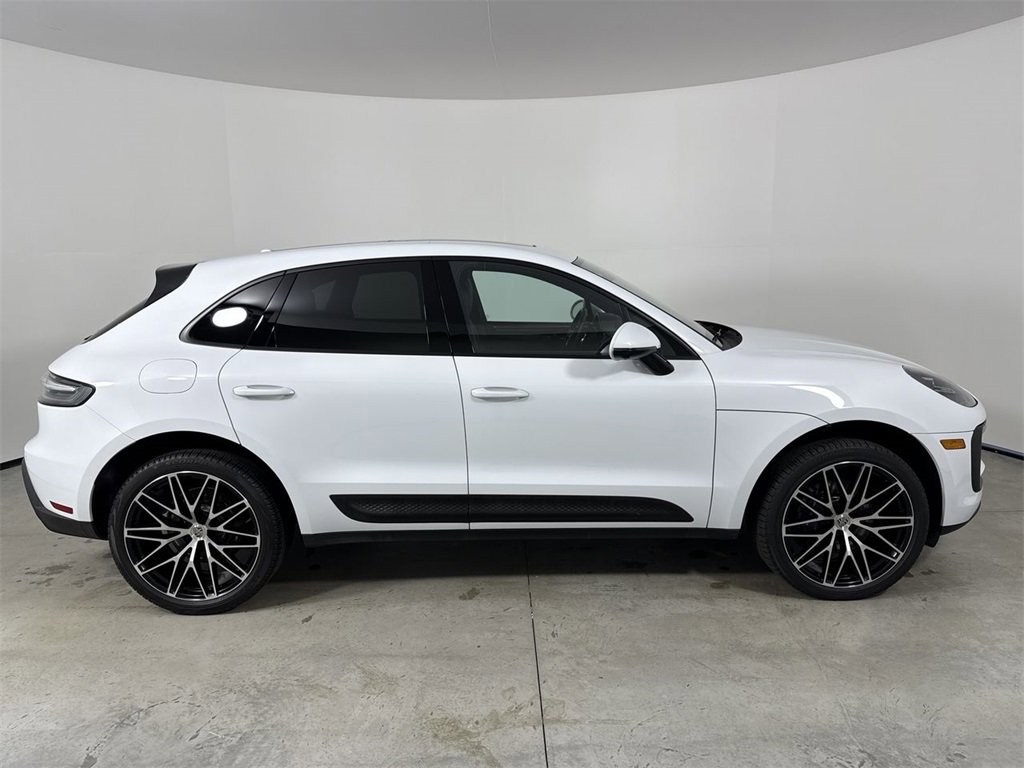 Certified 2023 Porsche Macan Turbo image 8