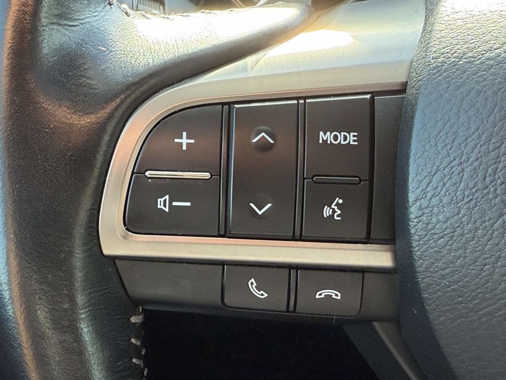 Used 2018 Lexus LX 570 4WD w/ Luxury Package image 23