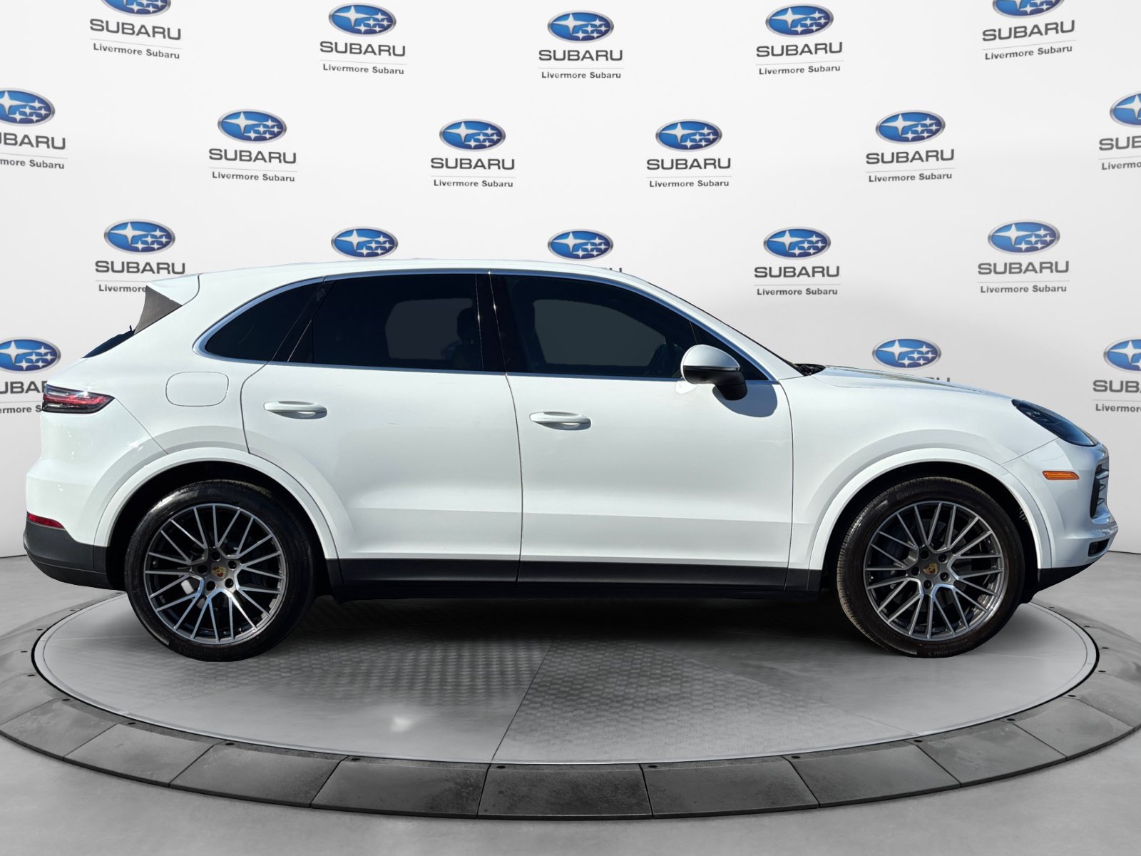 Used 2020 Porsche Cayenne S AWD/4WD image 7