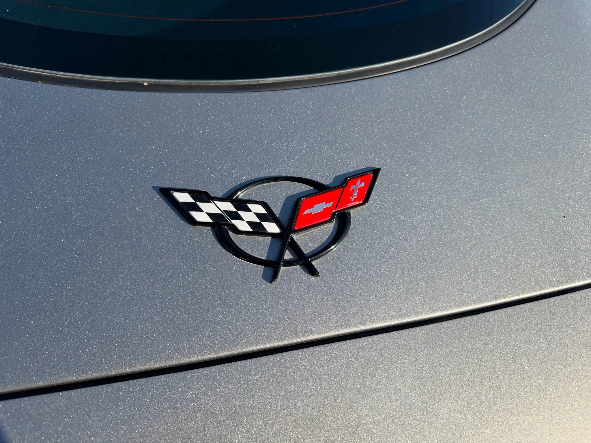 Used 2001 Chevrolet Corvette Coupe w/ Preferred Equipment Group1 image 46