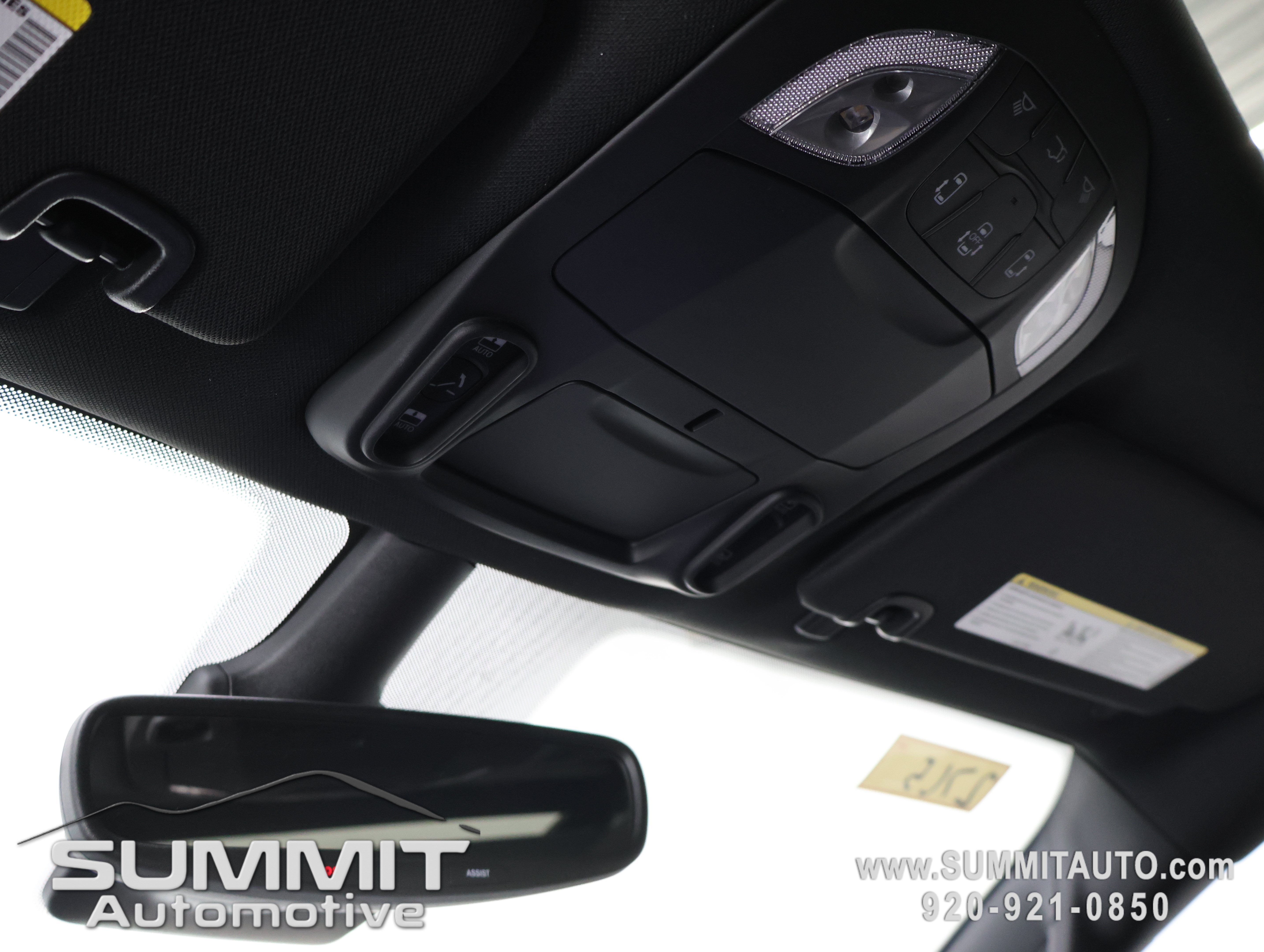 New 2027 Chrysler Pacifica Limited AWD/4WD image 13