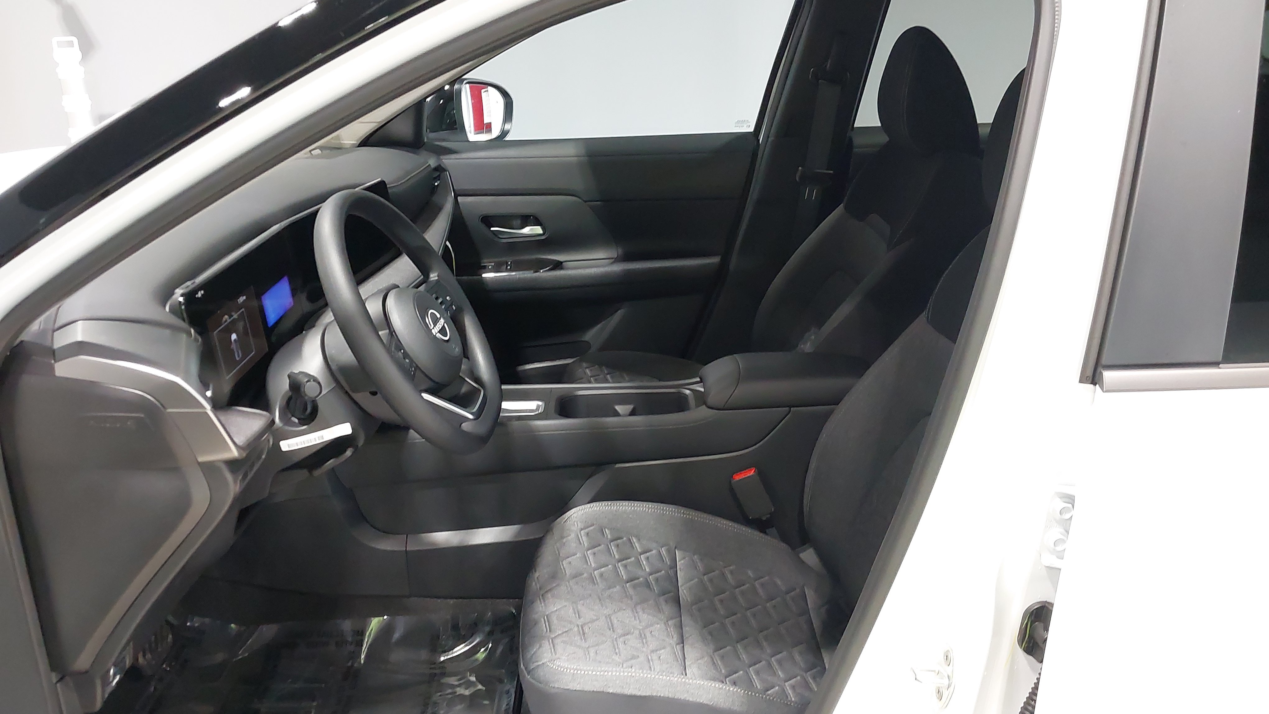 New 2026 Nissan Kicks SV w/ Cold Weather Package AWD/4WD image 20