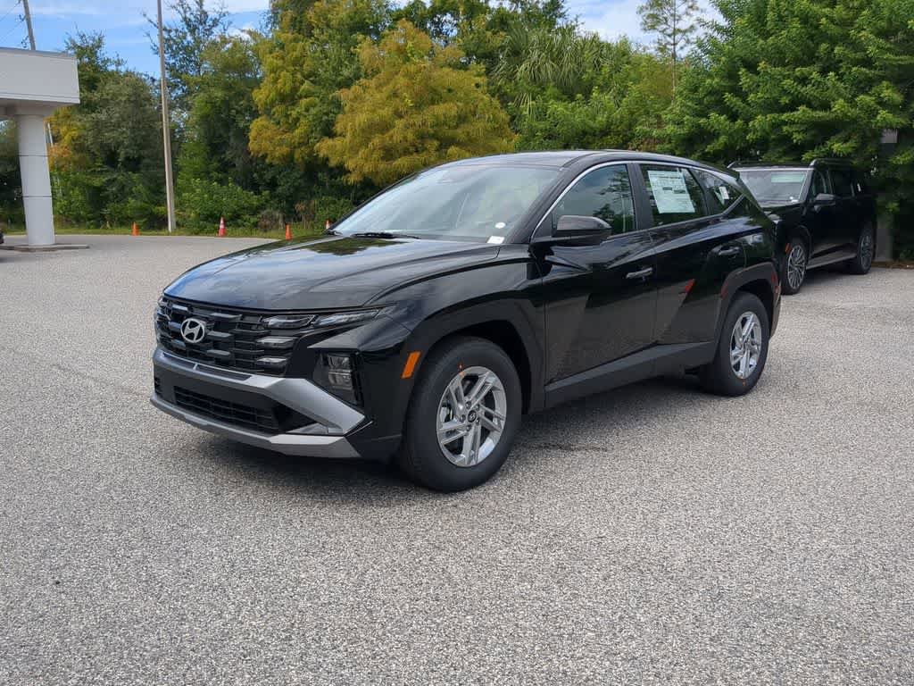 New 2026 Hyundai Tucson SE FWD image 2