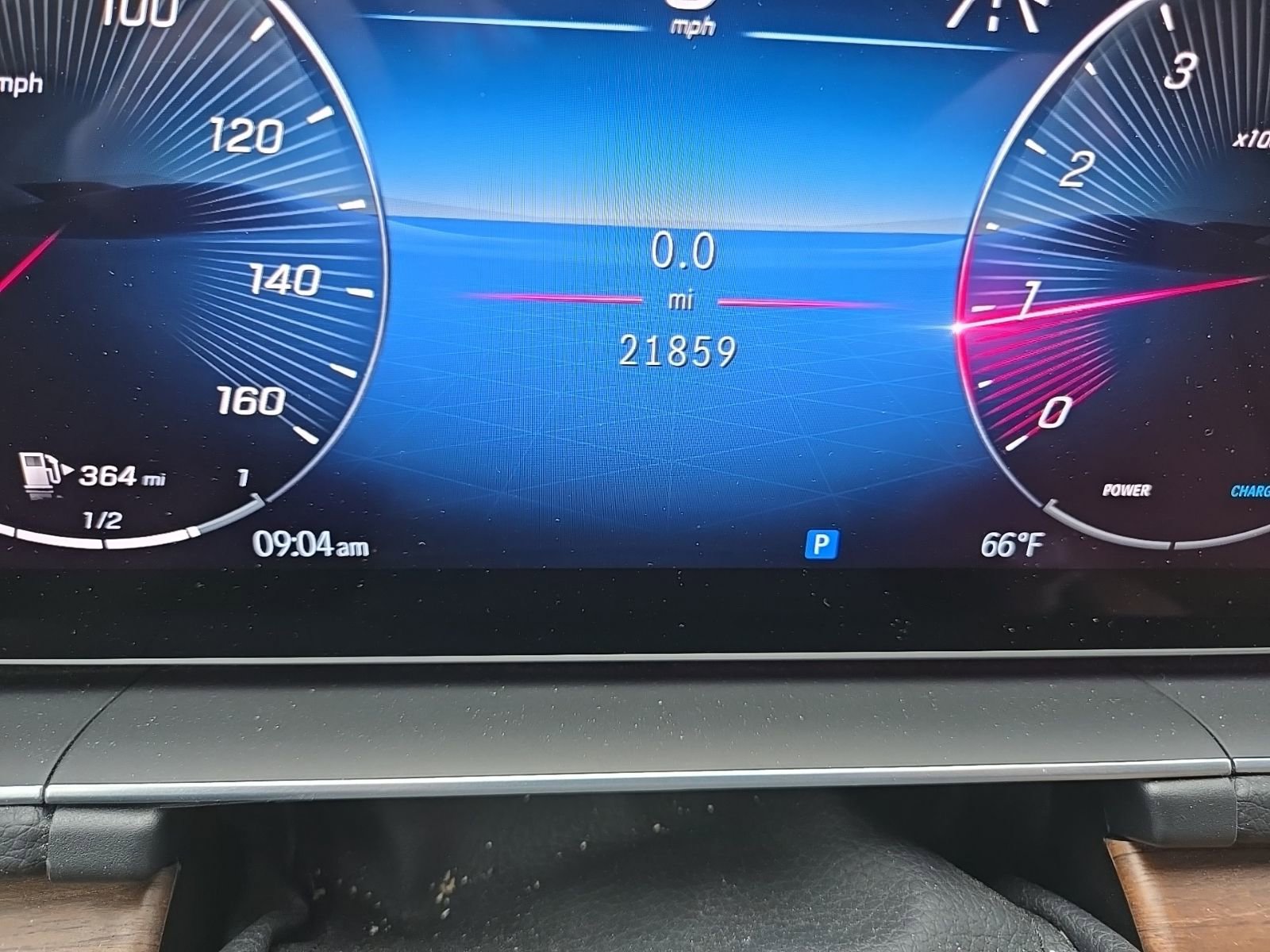 Used 2024 Mercedes-Benz GLE 350 4MATIC image 9