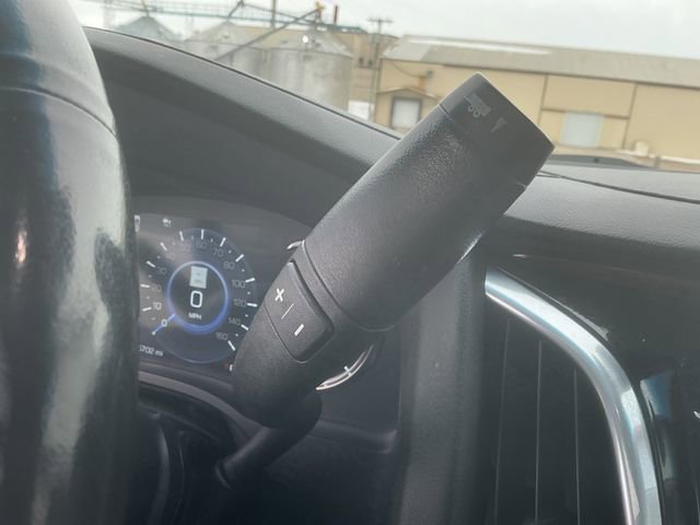 Used 2017 Cadillac Escalade Premium Luxury image 37