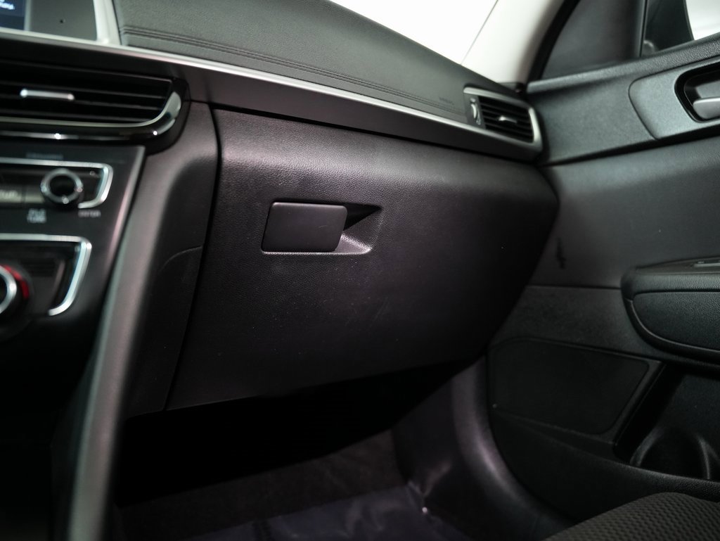 Used 2019 Kia Optima S w/ S Panoramic Sunroof Package image 45